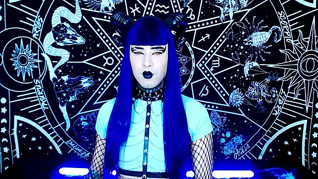 naomi satan online show from 20, 9, 2025