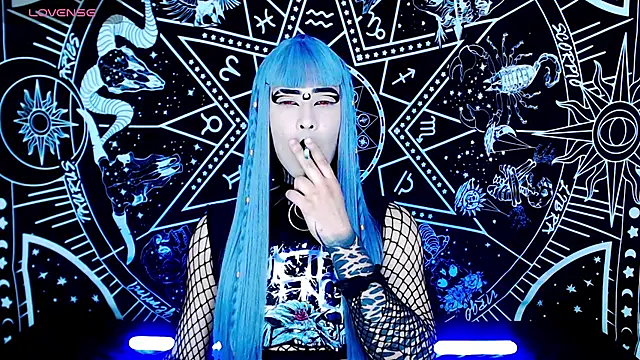 naomi satan online show from 21, 9, 2025