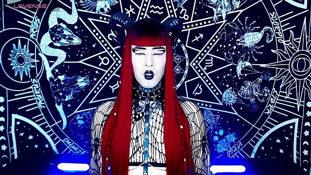 naomi satan online show from 25, 9, 2025