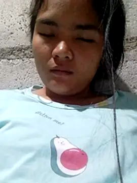 Snapshot of Sexy-Mama25 chatting on 5, 2, 2026 Sexy-Mama25 online show from 5, 2, 2026