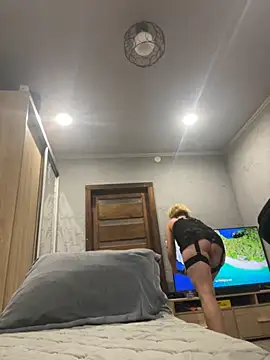 natasha251 online show from 4, 12, 2025