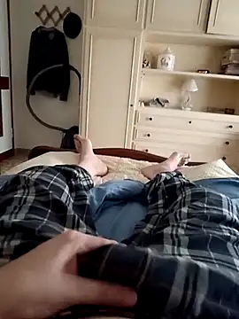 Snapshot of Empi19cm chatting on 1, 3, 2026 Empi19cm online show from 1, 3, 2026