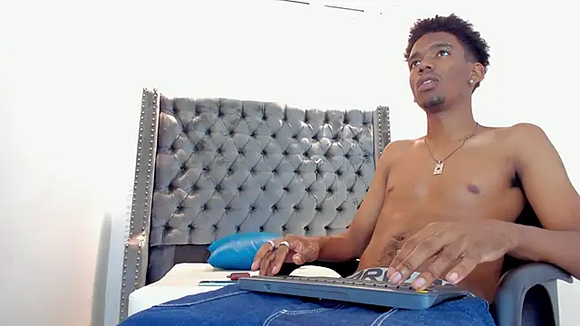 nero reyd online show from 30, 9, 2025