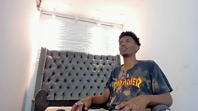 nero reyd online show from 26, 9, 2025