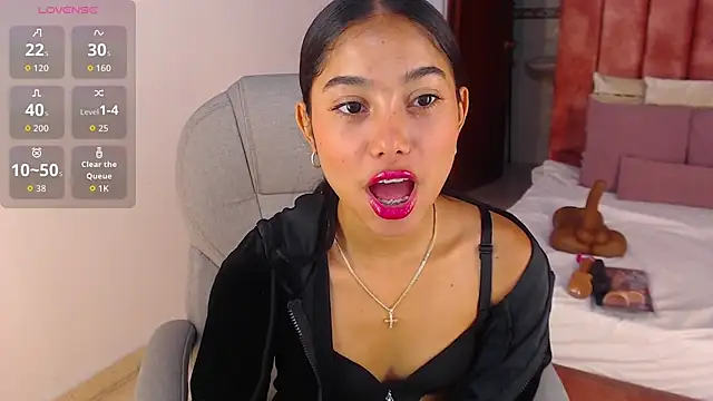 Milaa Star  online show from 18, 9, 2025