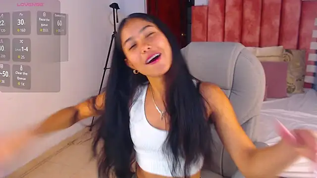 Milaa Star  online show from 1, 10, 2025