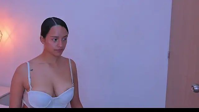 Salome Smitth 1 online show from 16, 4, 2026