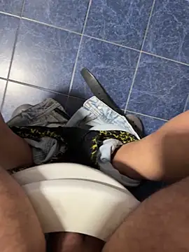 maialexte online show from 8, 2, 2026