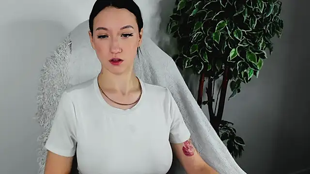 Snapshot of EileenMoores chatting on 3, 10, 2025 EileenMoores online show from 3, 10, 2025