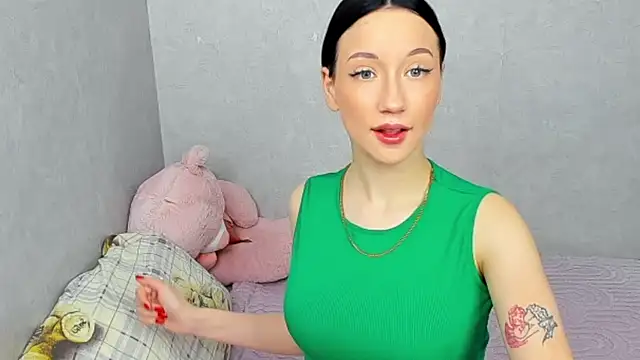 EileenMoores online show from 3, 3, 2026