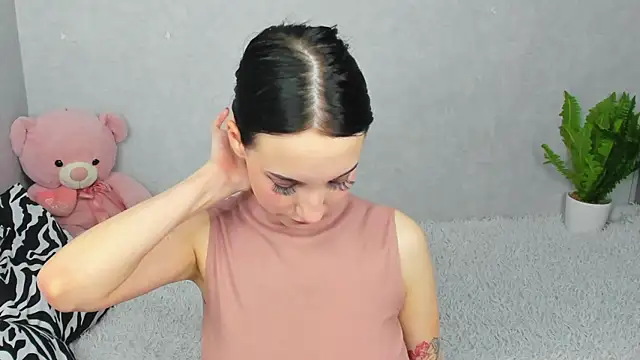 EileenMoores online show from 5, 1, 2026