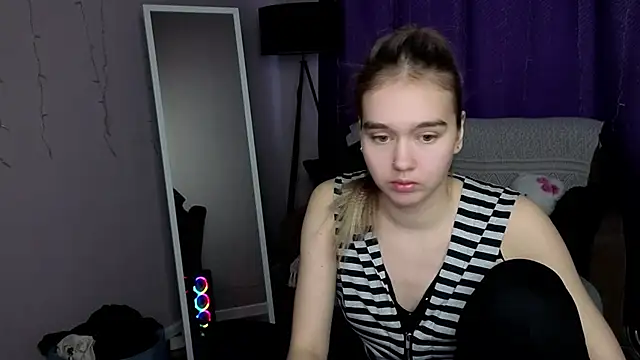 Snapshot of Vel1ka chatting on 4, 3, 2026 Vel1ka online show from 4, 3, 2026