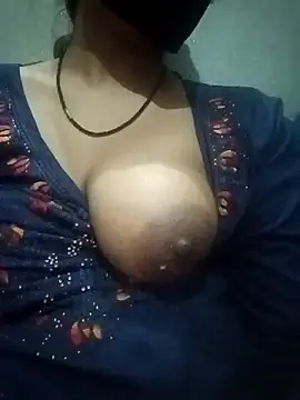 baddy8008 online show from 24, 10, 2025