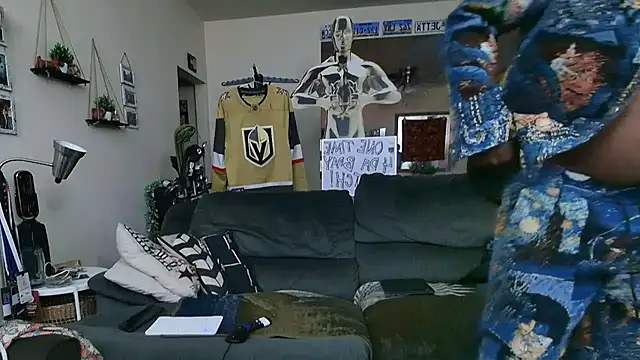 Str8ishVegasGuy online show from 20, 10, 2025