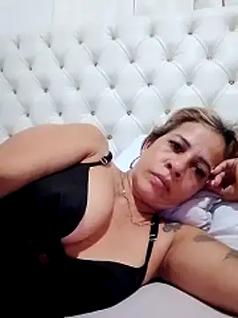 Alisson Milf online show from 24, 10, 2025