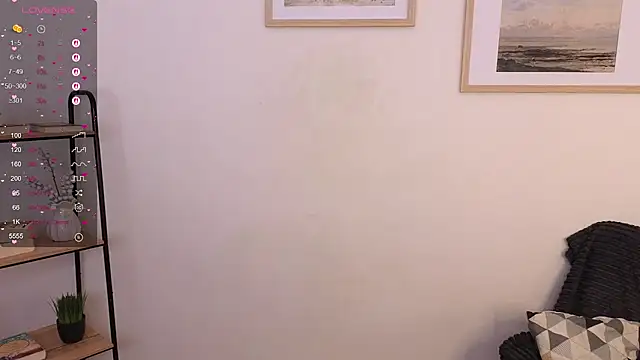 Bonnie Nunez online show from 6, 10, 2025