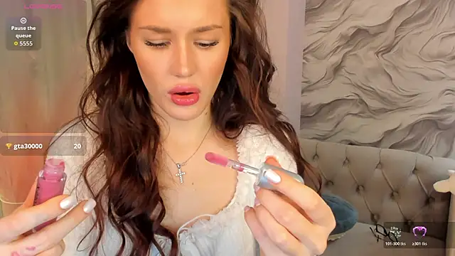 Aria Mila online show from 5, 12, 2025