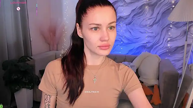 Aria Mila online show from 10, 5, 2026