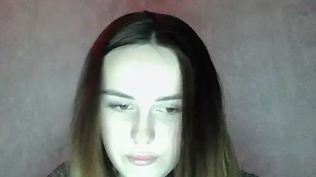 SweetLoraa online show from 10, 4, 2026