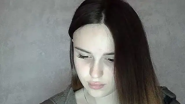 SweetLoraa online show from 29, 5, 2026