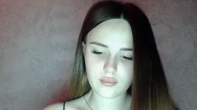 SweetLoraa online show from 26, 5, 2026