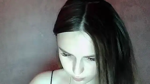 SweetLoraa online show from 24, 5, 2026