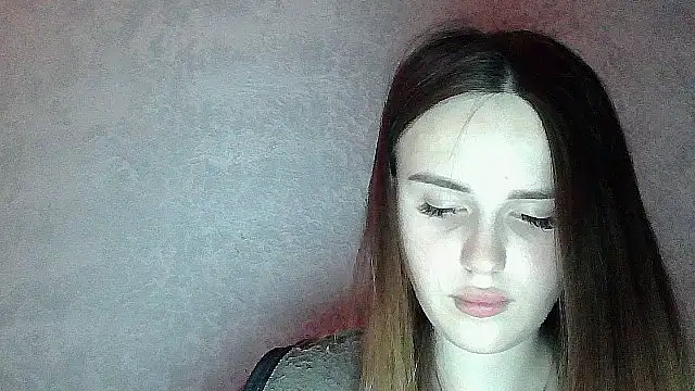 SweetLoraa online show from 29, 5, 2026