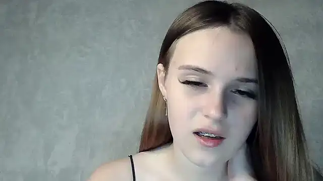 SweetLoraa online show from 26, 9, 2025