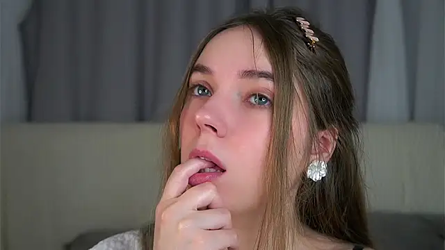 KarriBrownd online show from 8, 1, 2026