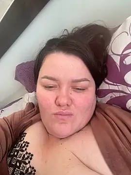 SunnyLeila2101 online show from 24, 11, 2025