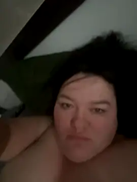 SunnyLeila2101 online show from 6, 11, 2025