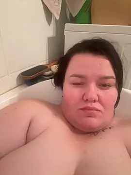 SunnyLeila2101 online show from 18, 11, 2025