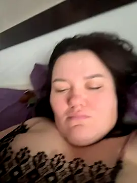 SunnyLeila2101 online show from 29, 11, 2025