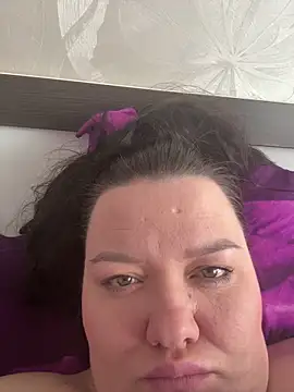 SunnyLeila2101 online show from 19, 3, 2026