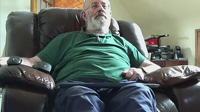 janzer13 online show from 12, 4, 2026