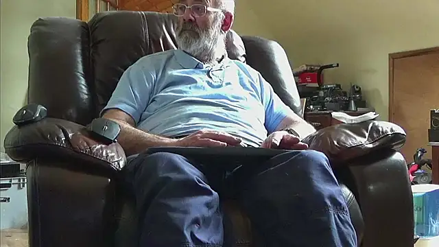 Snapshot of janzer13 chatting on 7, 5, 2026 janzer13 online show from 7, 5, 2026