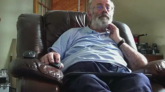 Snapshot of janzer13 chatting on 18, 1, 2026 janzer13 online show from 18, 1, 2026