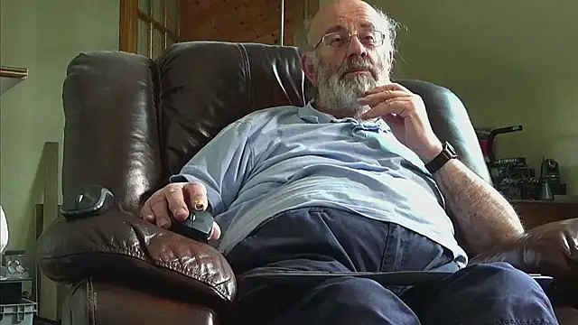 Snapshot of janzer13 chatting on 13, 2, 2026 janzer13 online show from 13, 2, 2026