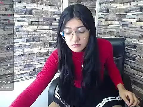 chrissyhotx online show from 15, 10, 2025