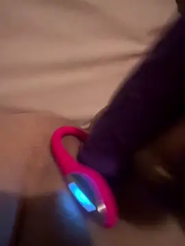 sexyBrunettex1 online show from 24, 10, 2025