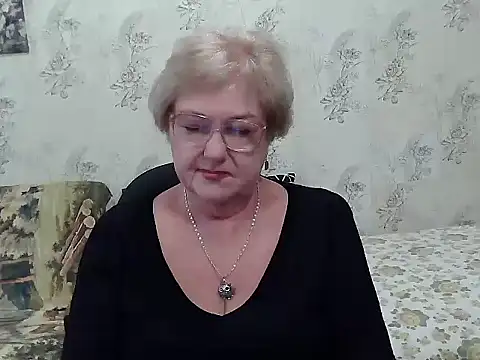 Snapshot of Renata62011 chatting on 17, 10, 2025 Renata62011 online show from 17, 10, 2025