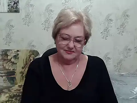 Snapshot of Renata62011 chatting on 25, 10, 2025 Renata62011 online show from 25, 10, 2025