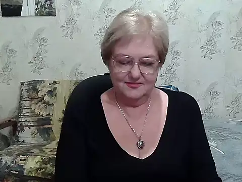 Snapshot of Renata62011 chatting on 28, 10, 2025 Renata62011 online show from 28, 10, 2025
