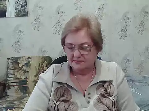 Snapshot of Renata62011 chatting on 19, 11, 2025 Renata62011 online show from 19, 11, 2025