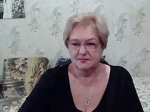 Snapshot of Renata62011 chatting on 13, 10, 2025 Renata62011 online show from 13, 10, 2025