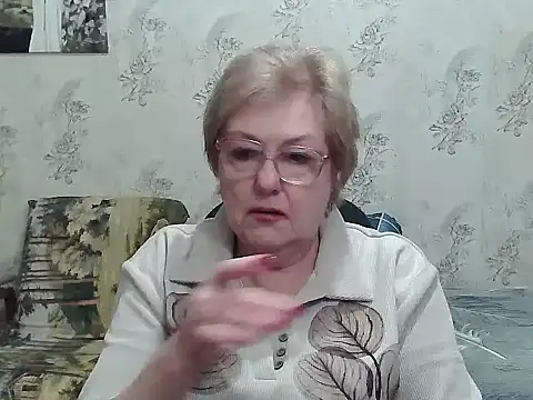 Snapshot of Renata62011 chatting on 30, 11, 2025 Renata62011 online show from 30, 11, 2025
