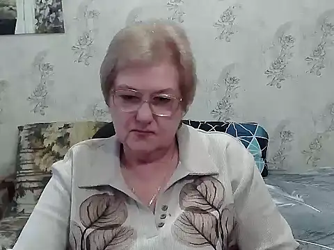Snapshot of Renata62011 chatting on 28, 11, 2025 Renata62011 online show from 28, 11, 2025