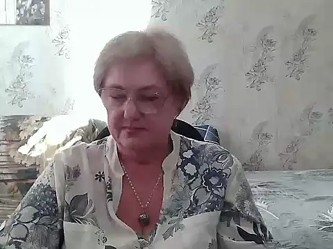 Snapshot of Renata62011 chatting on 31, 10, 2025 Renata62011 online show from 31, 10, 2025