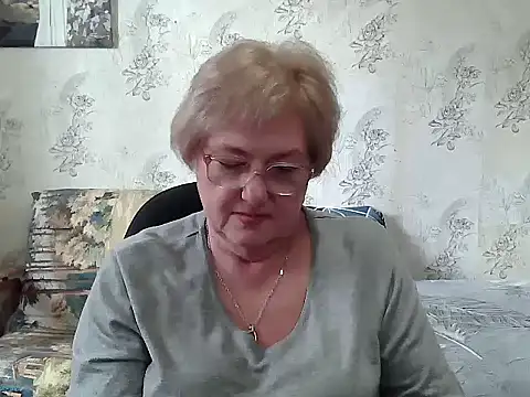 Snapshot of Renata62011 chatting on 29, 10, 2025 Renata62011 online show from 29, 10, 2025