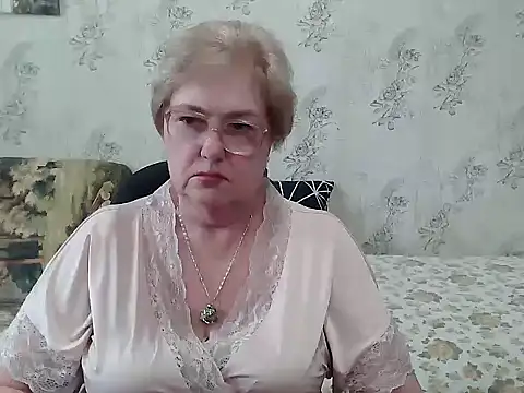 Snapshot of Renata62011 chatting on 22, 10, 2025 Renata62011 online show from 22, 10, 2025